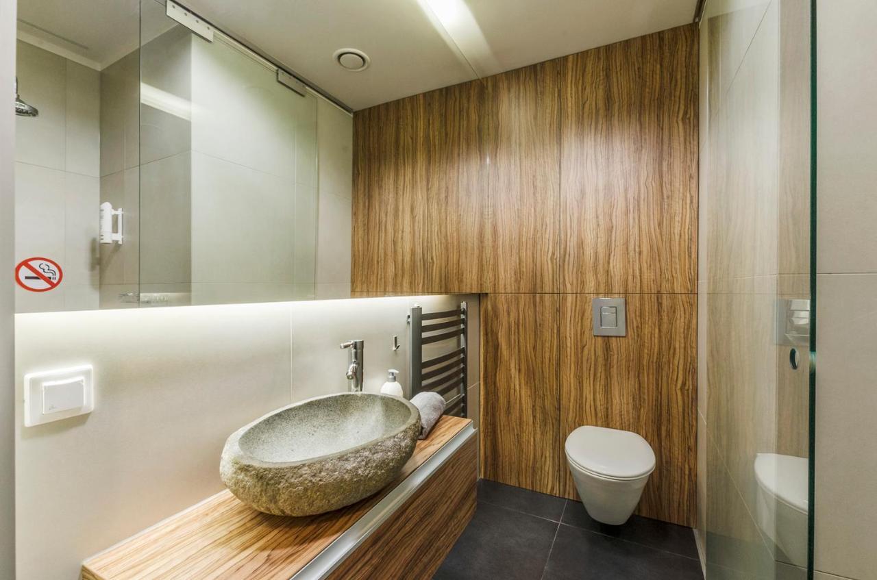 Lupoapartments Kosynierow Klimatyzacja Dostep Na Kod Лодз Екстериор снимка