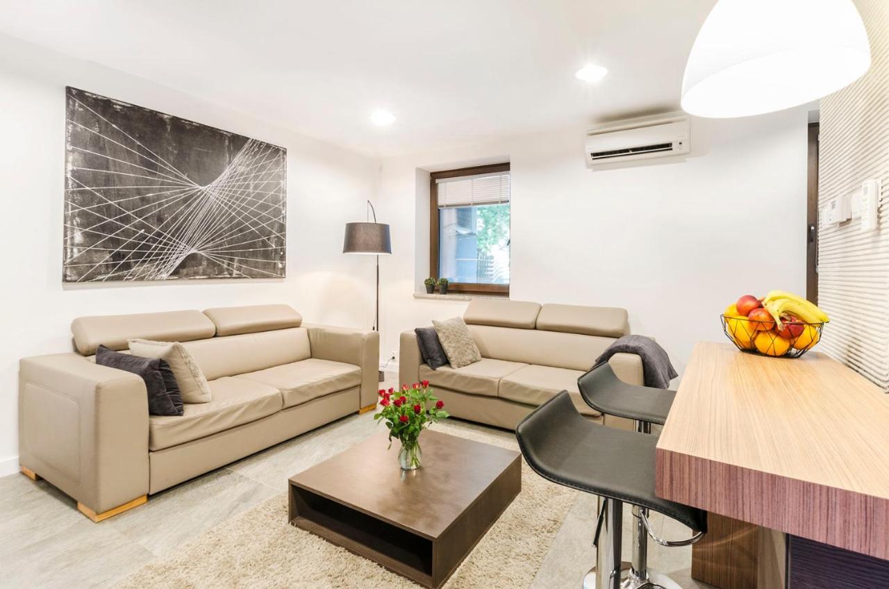 Lupoapartments Kosynierow Klimatyzacja Dostep Na Kod Лодз Екстериор снимка