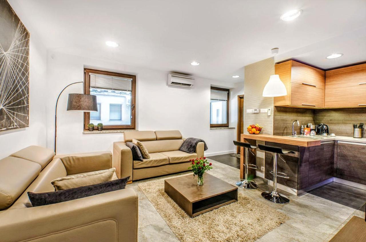 Lupoapartments Kosynierow Klimatyzacja Dostep Na Kod Лодз Екстериор снимка