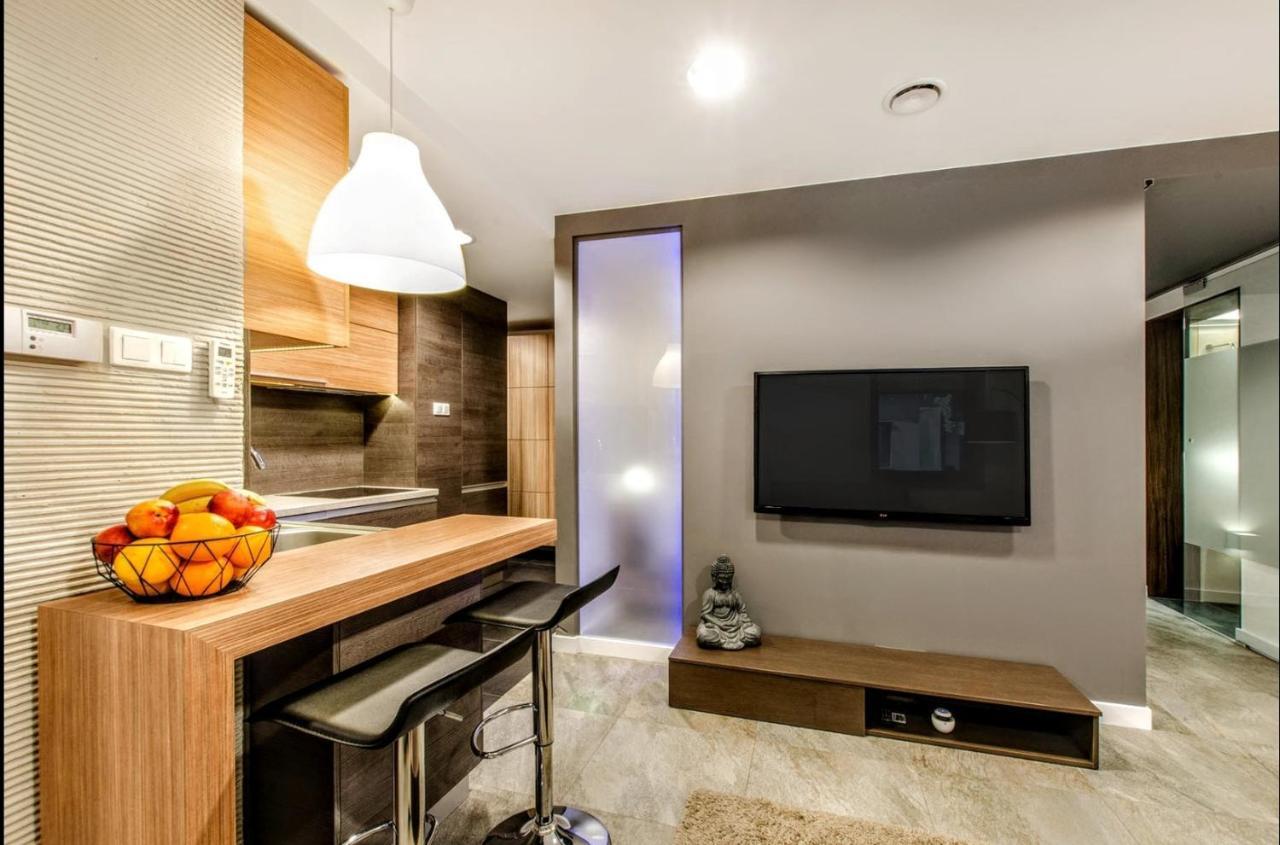 Lupoapartments Kosynierow Klimatyzacja Dostep Na Kod Лодз Екстериор снимка