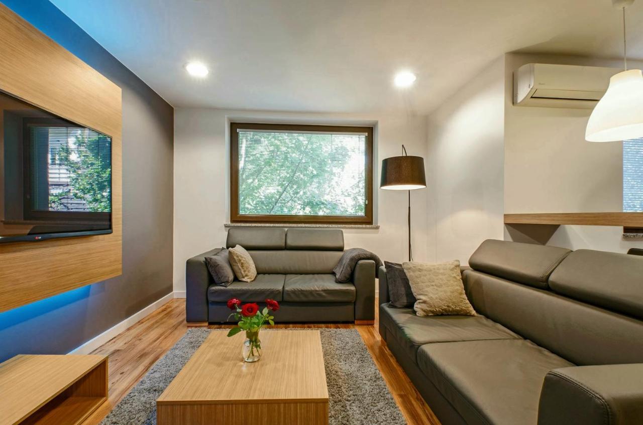 Lupoapartments Kosynierow Klimatyzacja Dostep Na Kod Лодз Екстериор снимка